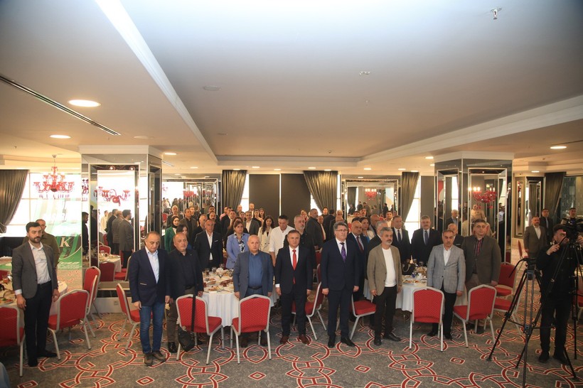 KAISİYAD’lı iş insanları kahvaltıda bir araya geldi! “Zor Zamanlarda Şirket Yönetmek” - Resim : 1