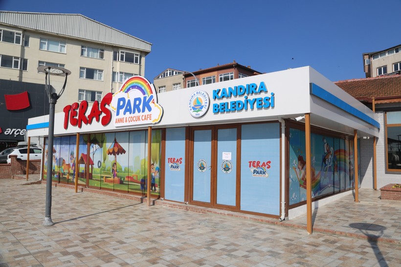 Kandıra' da 23 Nisan coşkusu Teras Park Anne-Çocuk Kafe'de devam edecek - Resim : 1