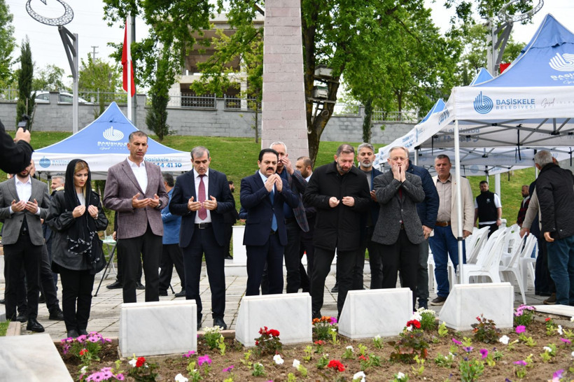 Şehit Hüseyin Kaptan ve Ailesi dualarla anıldı - Resim: 4