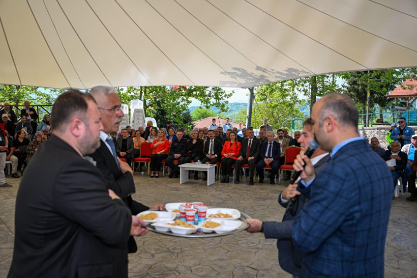 Geleneksel Hıdırellez Şenliğine yoğun katılım! - Resim : 1
