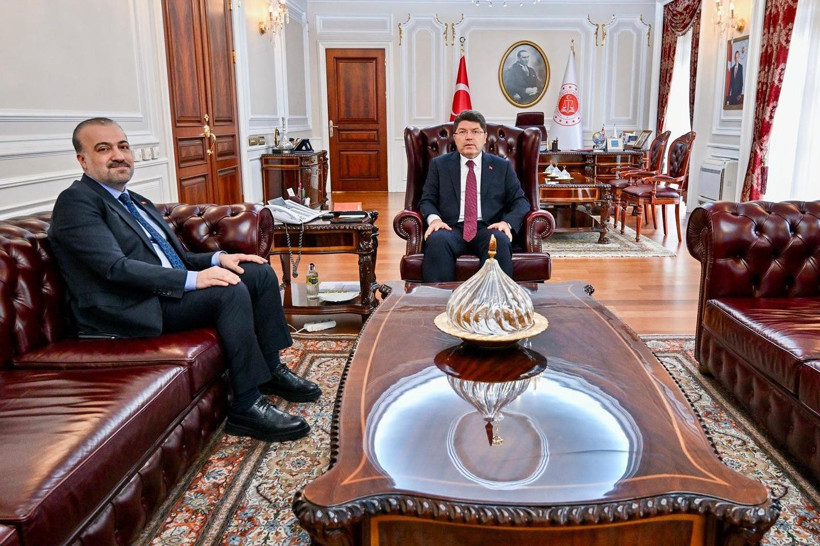 Şahin Talus'tan Ankara'da dikkat çeken ziyaretler... Bakanlıklara gitti! - Resim : 2