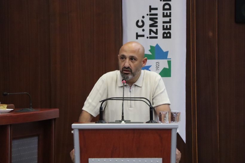 İzmit Meclisinde Kocaelispor tartışması; “Kimse belediyenin parası ile sahiplik taslamasın” - Resim : 1
