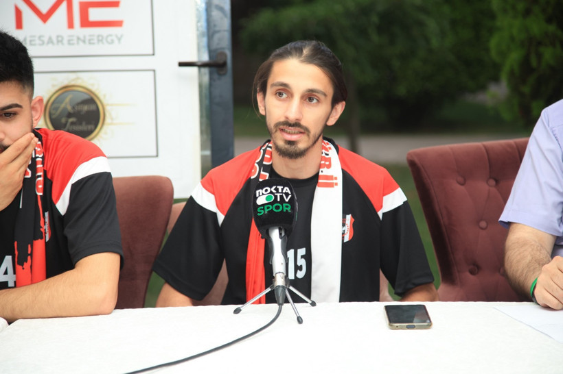 Ömer Faruk ve Cemal: Heyecanlıyız - Resim : 1
