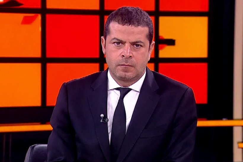 Cüneyt Özdemir ünlü siyasetçiye topa tuttu! - Resim: 1