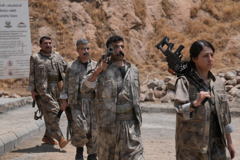 Terör örgütü PKK silahlarını yaktı - Resim: 9