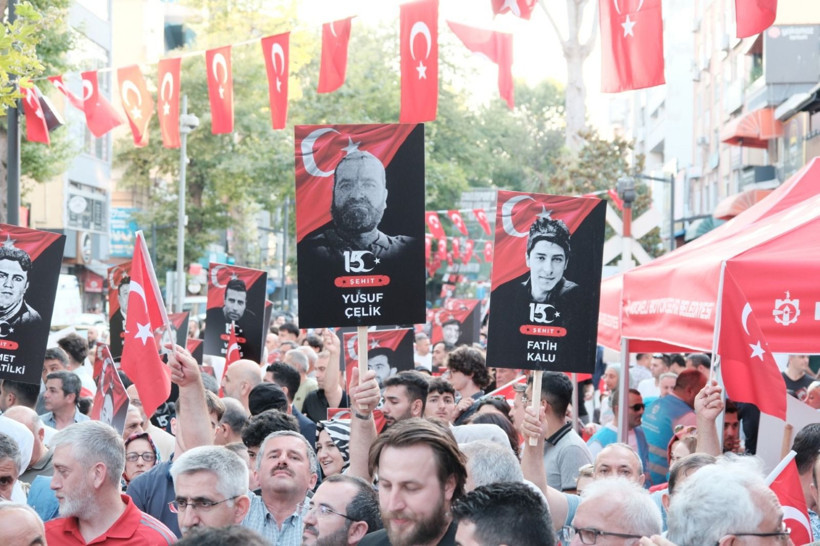 Tüm Kocaeli, 15 Temmuz kortejindeydi - Resim: 15