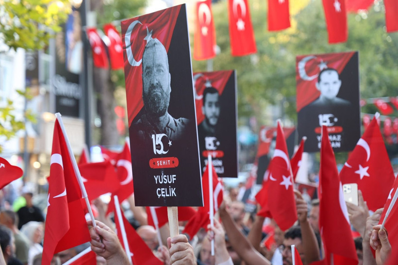 Tüm Kocaeli, 15 Temmuz kortejindeydi - Resim: 16