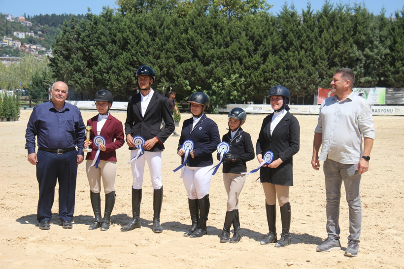 Kocaeli Atlı Spor’da binicilik şöleni başladı! - Resim : 3