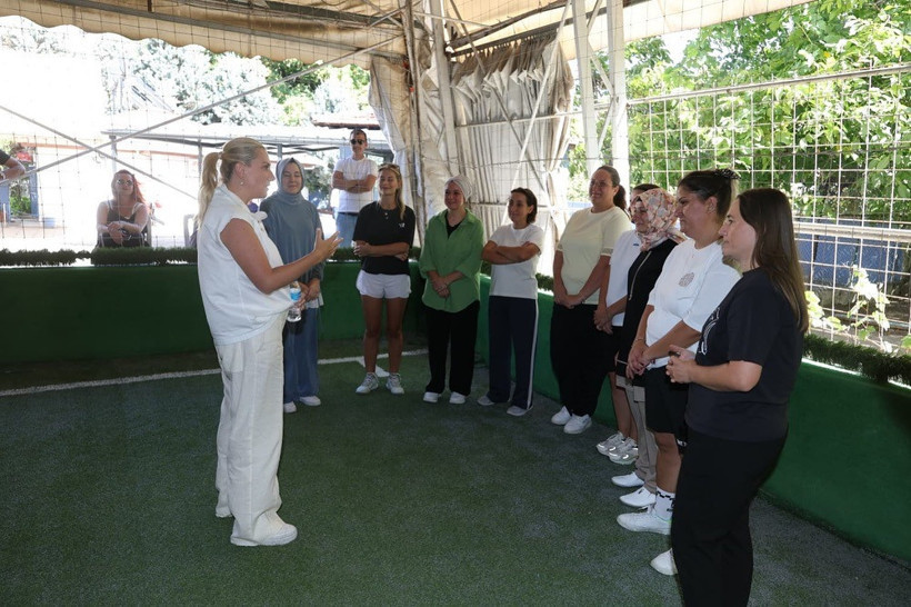 Kocaeli Kadın Futbol Kulübü, Kırağası’nı konuk etti! - Resim : 1