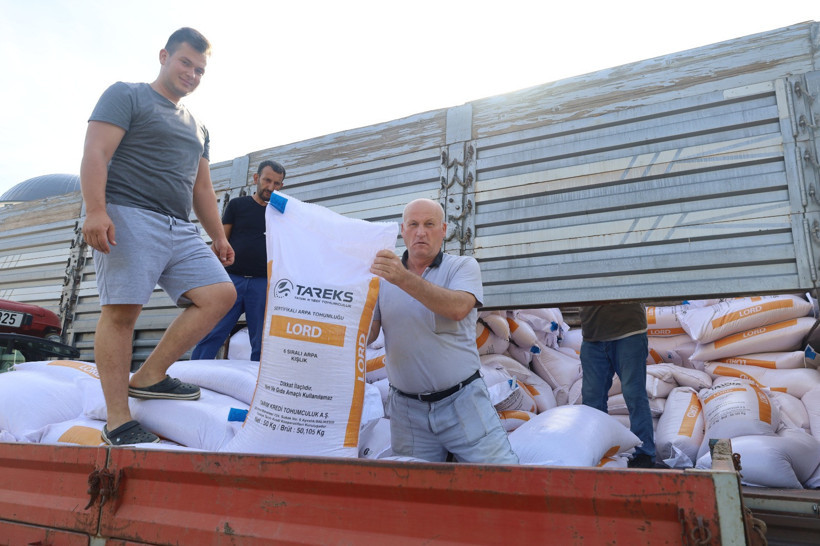 3 bin çiftçiye yüzde 75 hibeli tohum desteği - Resim : 1