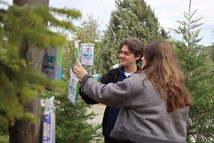 Ağaçlar bu kez Kocaeli Üniversitesi’nde kitap açtı! - Resim: 6