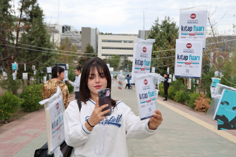 Ağaçlar bu kez Kocaeli Üniversitesi’nde kitap açtı! - Resim: 8