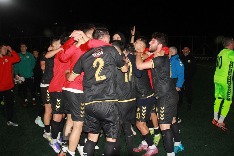 Derincespor – Turgutspor maçından çok özel fotoğraflar - Resim: 1