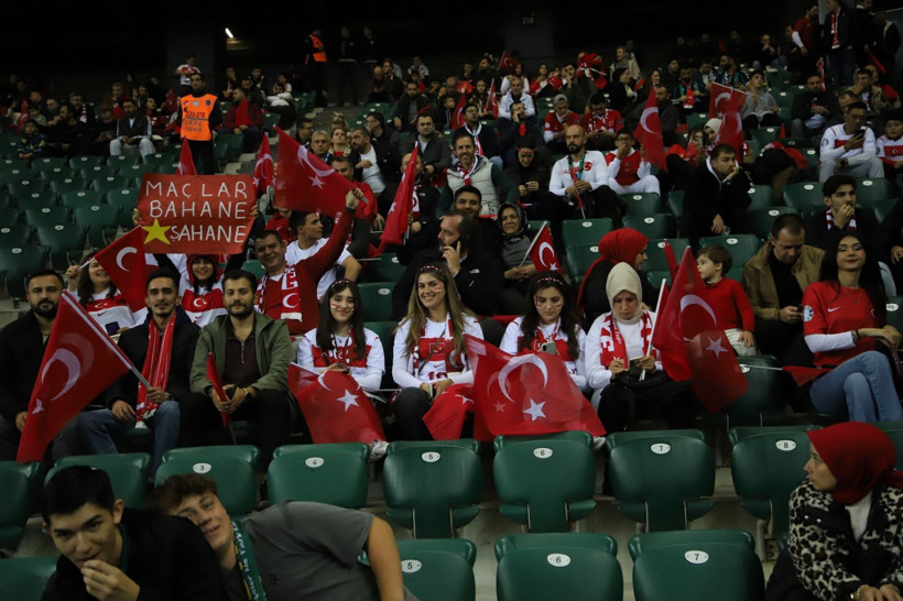 Kocaeli Kırmızı Beyaz! İşte müthiş tribün fotoğrafları - Resim: 28