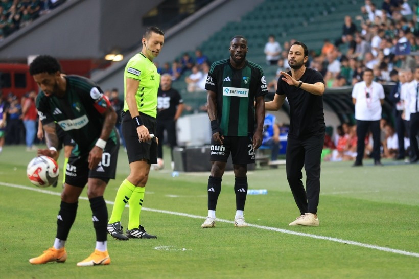 Kocaelispor maçında skandala imza atmıştı! O listeden Zorbay Küçük çıktı! - Resim : 1