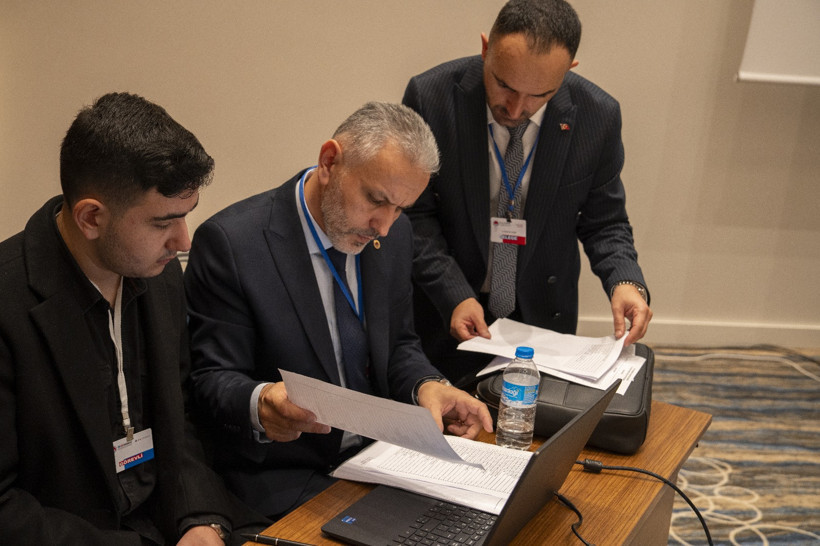 TES-İŞ Adapazarı Şubesi’nde başkan Fuat Ayvalık oldu - Resim : 1