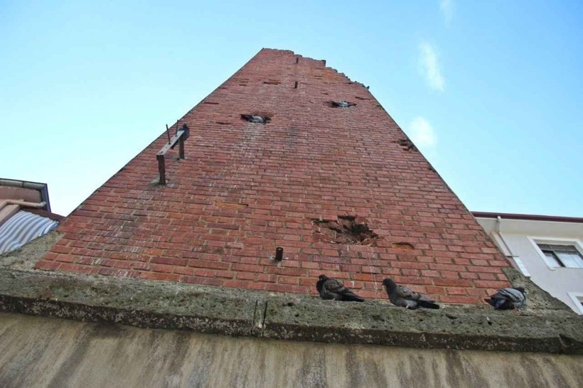 İşte Kocaeli’de direnişin simgesi; İşgalciler bombaladı, geriye yaralı bacası kaldı! - Resim : 2