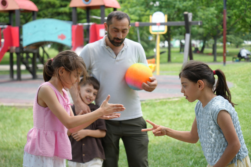 Bir şehir iki mevsim: İzmit'te g&uuml;neş, Derince'de dolu s&uuml;rprizi - Resim : 5