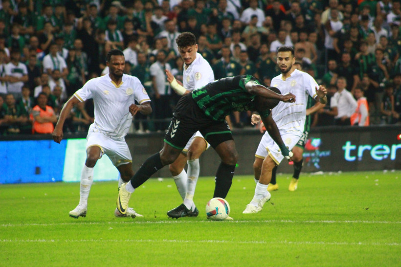 Kocaelispor - Manisa Futbol Kulübü maçı fotoğrafları "Foto Galeri - Ali Köksal" - Resim: 224