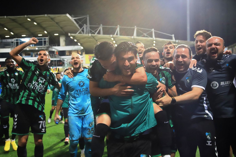 İstanbulspor - Kocaelispor: 0-3 "Foto Galeri - Ali Köksal" - Resim: 146