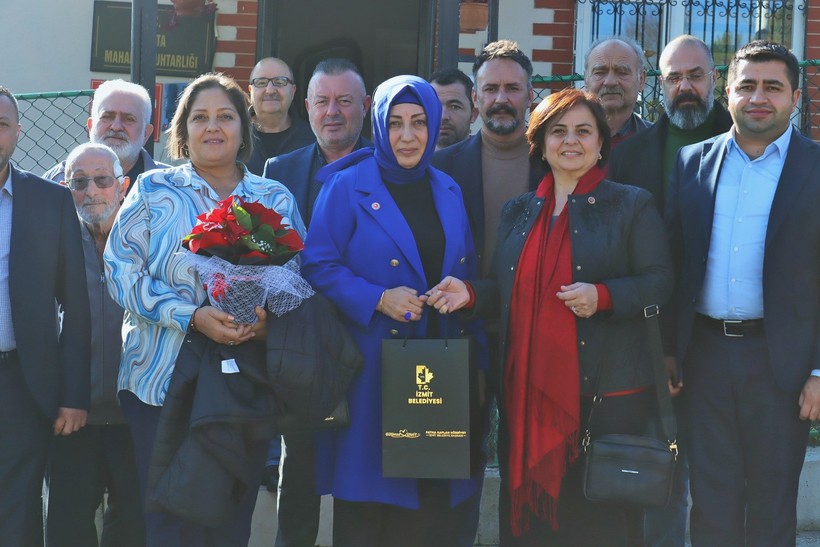 İzmit Belediyesi mahalle ziyaretlerine devam ediyor - Resim : 1