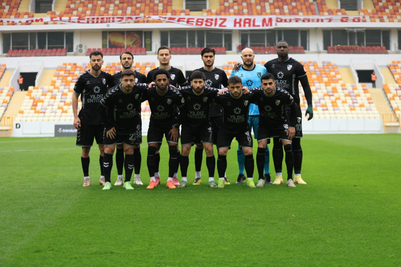 Kocaelispor, Malatya’da farkı 2’ye çıkardı - Resim : 1