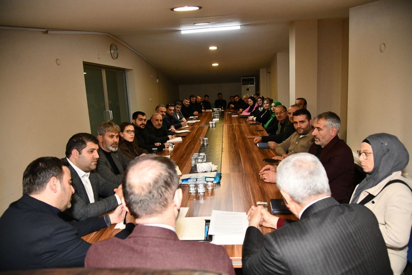 İbrahim Karaosmanoğlu yeni yıla teşkilatlarla birlikte girdi - Resim : 1