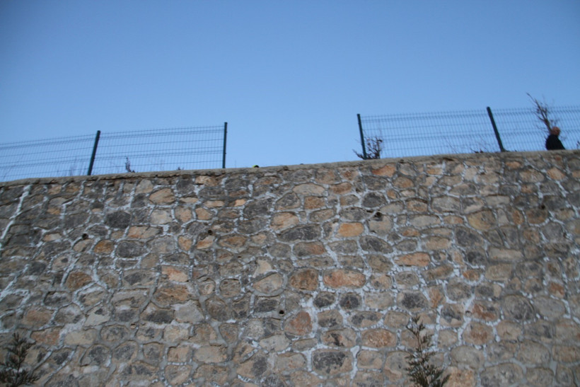 Seyir tepesinde fotoğraf çekmek isterken düşen 2 kişi yaralandı - Resim : 3