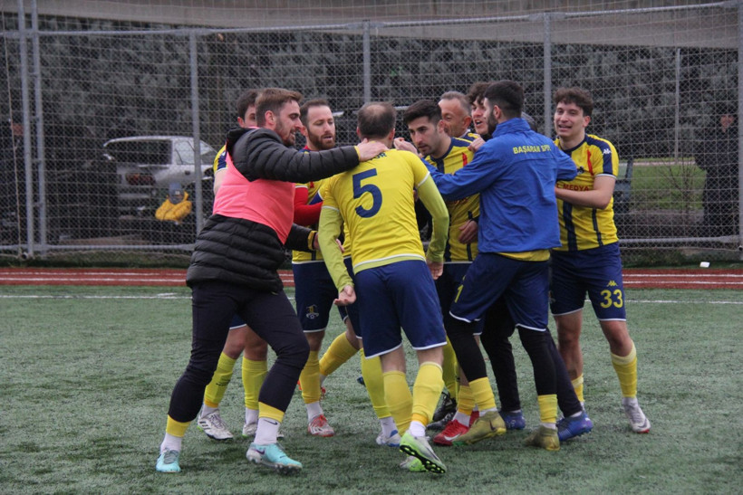 Nusretiyespor - Başaranspor maçının fotoğrafları - Resim: 58