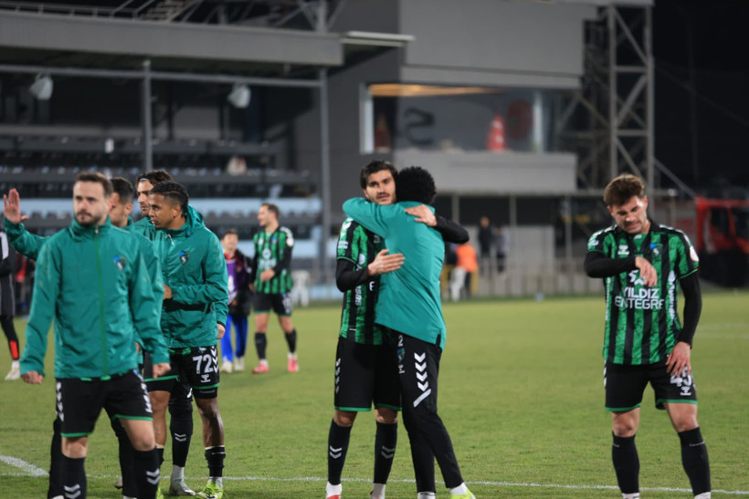 1 puanı öp de başına koy! - Resim : 1