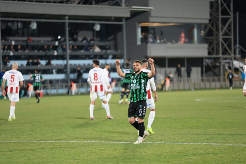 Yusuf Cihat Çelik'ten müthiş gol! - Resim : 6