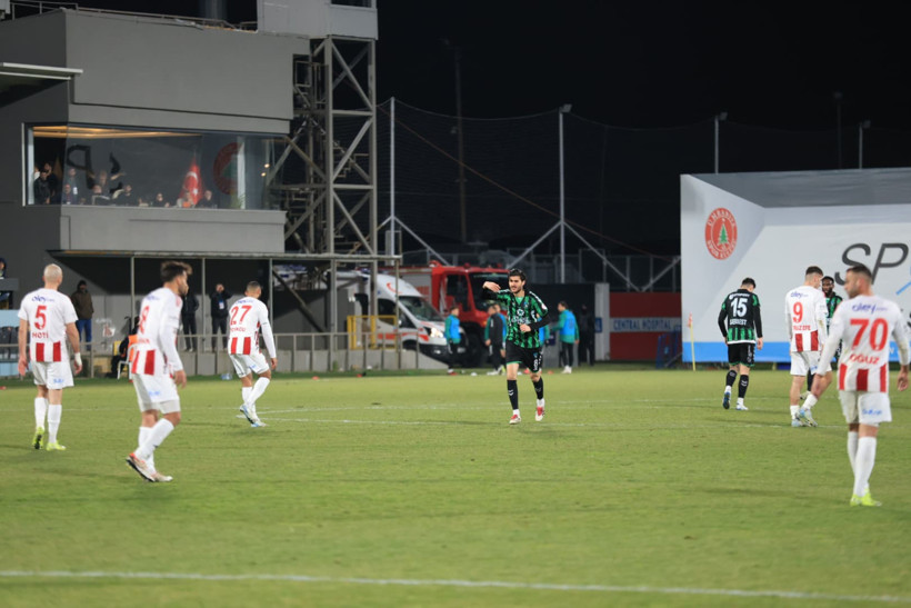 Yusuf Cihat Çelik'ten müthiş gol! - Resim : 2