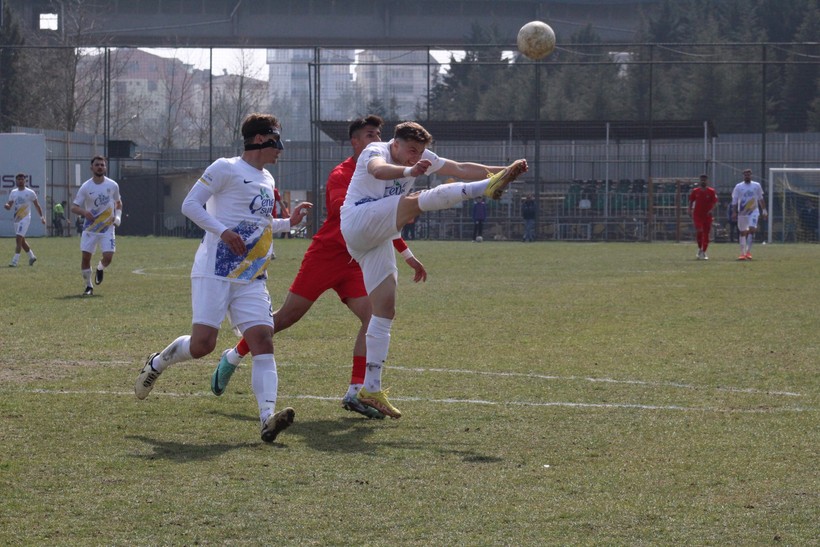 Belediye Derincespor kazanmayı bildi "1-0" - Resim : 4