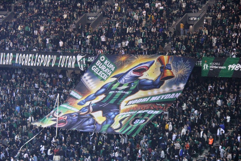Kocaelispor – Sakarya maçının tribün ve taraftar fotoğrafları - Resim: 32