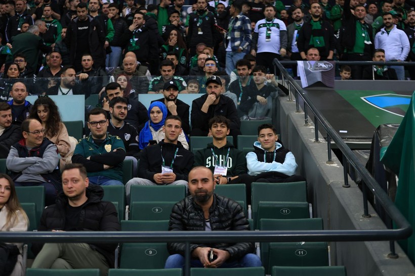 Kocaelispor – Sakarya maçının tribün ve taraftar fotoğrafları - Resim: 18