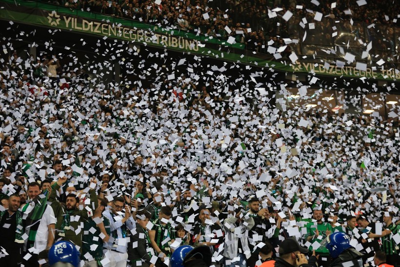 Kocaelispor – Sakarya maçının tribün ve taraftar fotoğrafları - Resim: 26