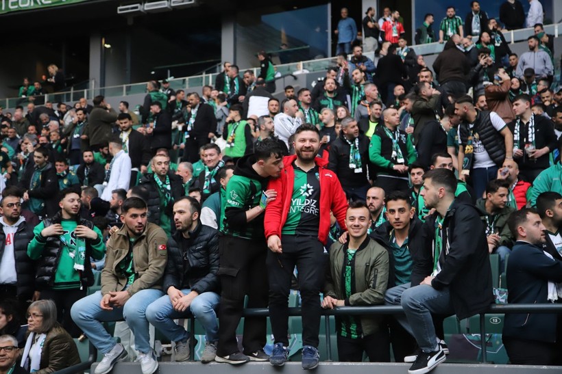 Kocaelispor – Sakarya maçının tribün ve taraftar fotoğrafları - Resim: 36