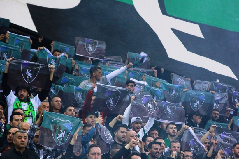 Kocaelispor – Sakarya maçının tribün ve taraftar fotoğrafları - Resim: 85