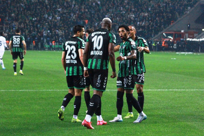 Kocaelispor – Sakarya maçının saha içi fotoğrafları - Resim: 66