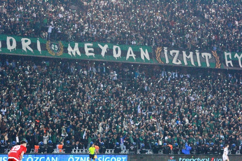 Kocaelispor – Sakarya maçının tribün ve taraftar fotoğrafları - Resim: 90