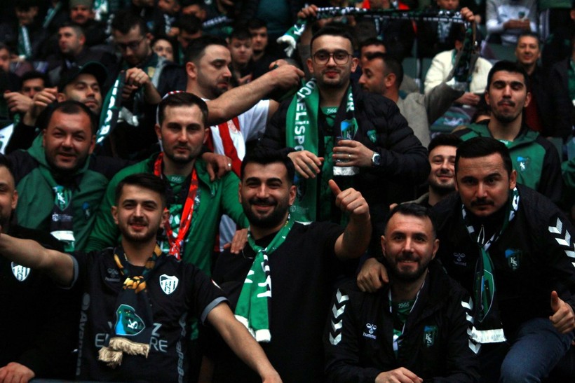 Kocaelispor – Sakarya maçının tribün ve taraftar fotoğrafları - Resim: 68