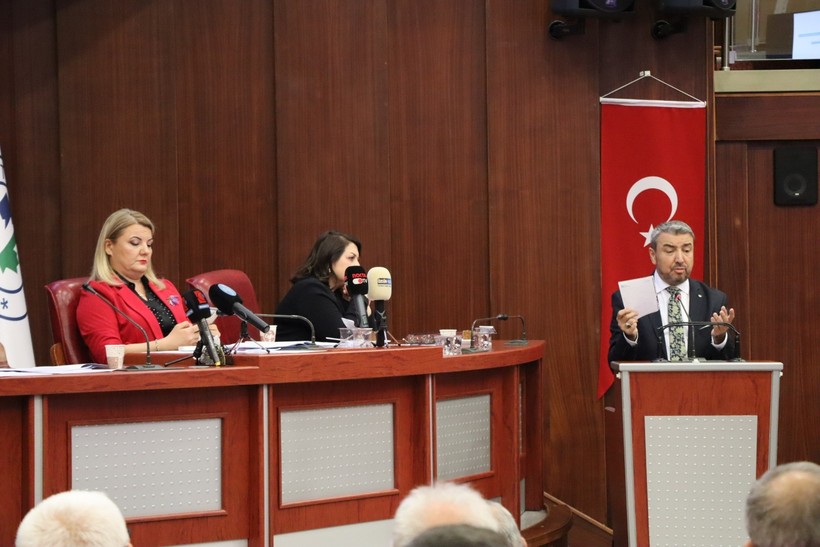 AK Partili Ünlü’den eleştiri bombardımanı; “Doğrudan temin ile 150 milyon harcama yapılmış” - Resim : 2