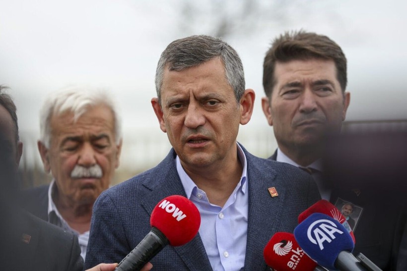 Özgür Özel, Silivri'de: Ekrem Başkan'la aramızda bir uyuşmazlık çıktı - Resim: 1