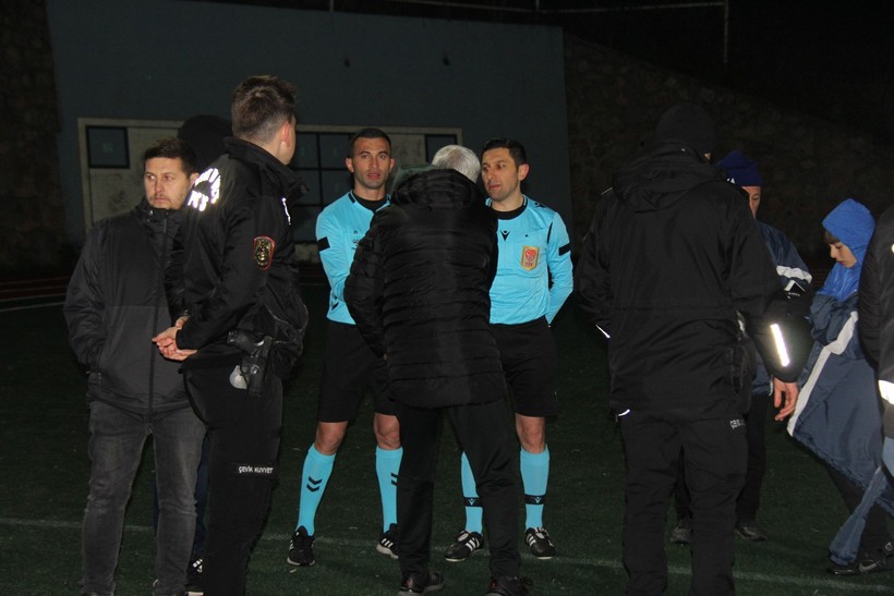 Nabızların çok yükseldiği maçta Derince ile Kavaklı 1-1 berabere kaldı - Resim : 7
