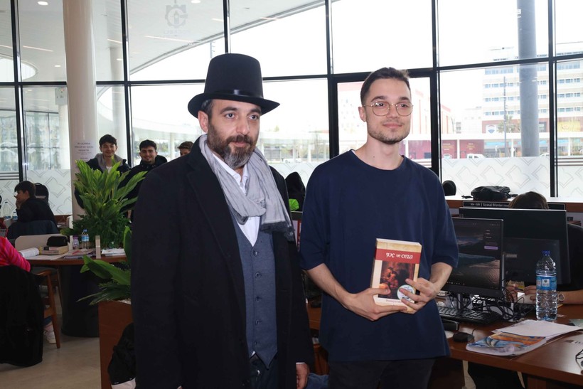 Roman kahramanlarını bildiler, kitapları kazandılar - Resim: 9