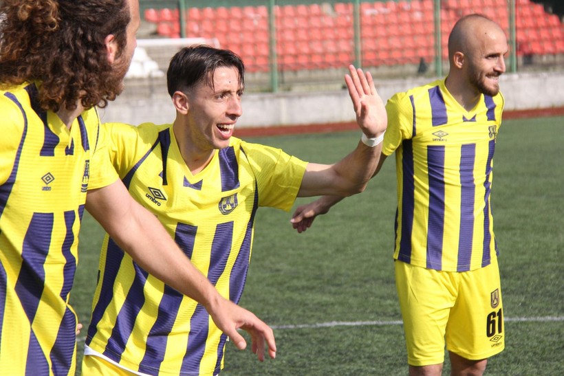 Karamürselspor - Çayırovaspor maçının fotoğrafları - Resim: 87