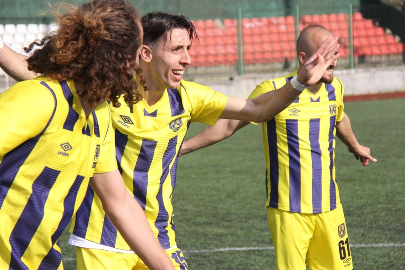 Karamürselspor - Çayırovaspor maçının fotoğrafları - Resim: 88