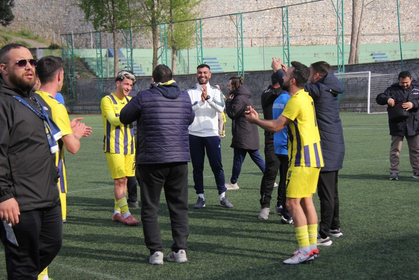 Karamürselspor - Çayırovaspor maçının fotoğrafları - Resim: 96