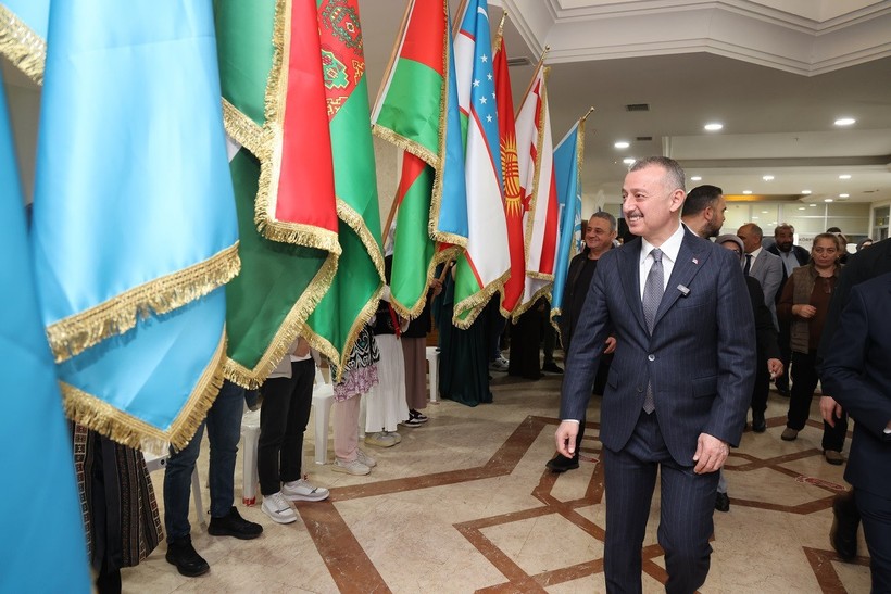 KOMEK sergisinde Türk dünyası rüzgarı esti - Resim : 1