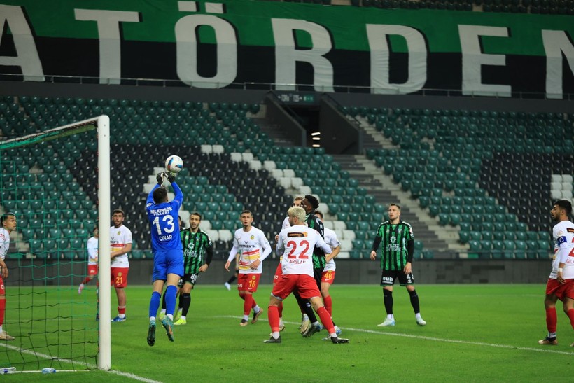 Kocaelispor - Yeni Malatyaspor 1-7 FOTO GALERİ - Resim: 55